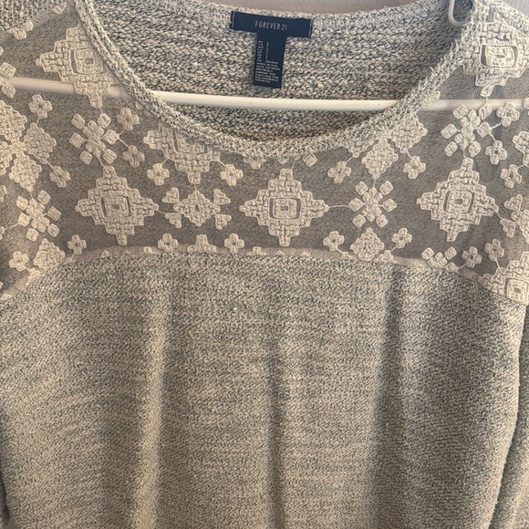 Forever 21 Gray Crew Neck Sweater with Nordic Design - Picture 2 of 3